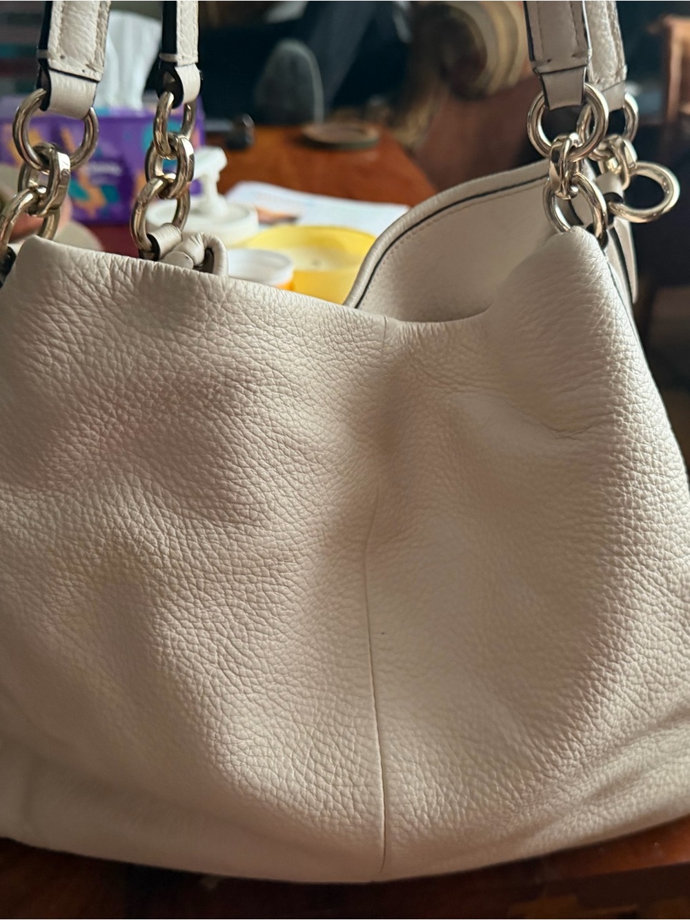 GENTLY USED COACH LEATHER SHOULDER HOBO BAG WITH COACH GOLD EMBLEM